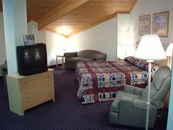 Ameristay Inn & Suites Waverly Exteriör bild